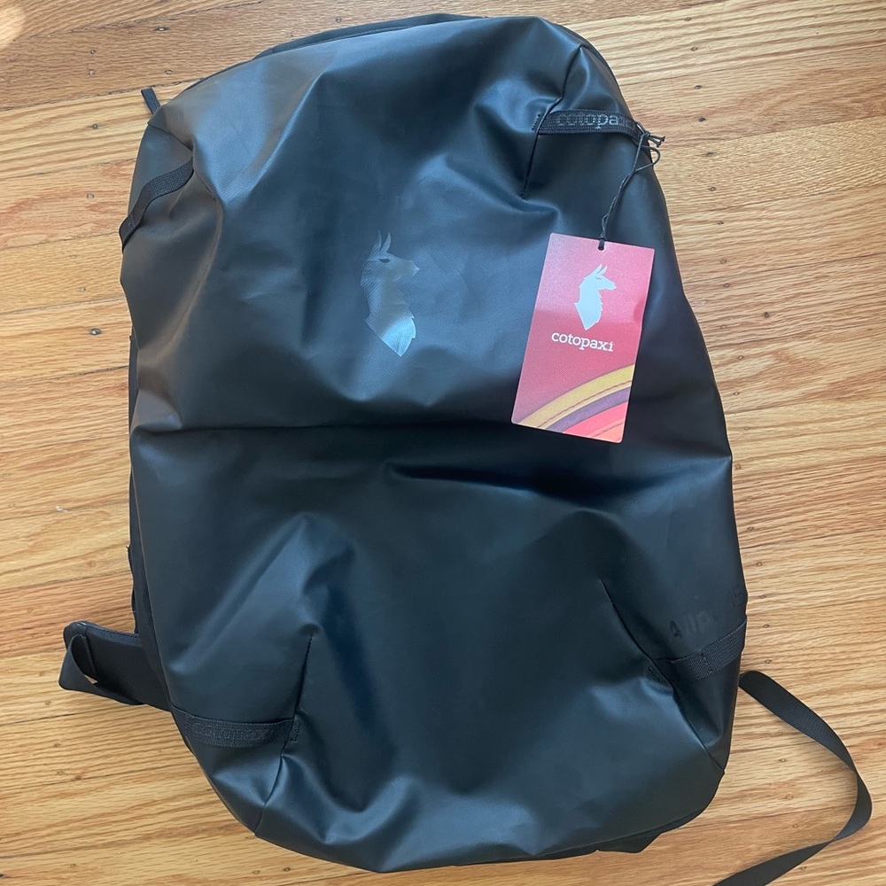 Cotopaxi Allpa 35L Backpack BNWT, black